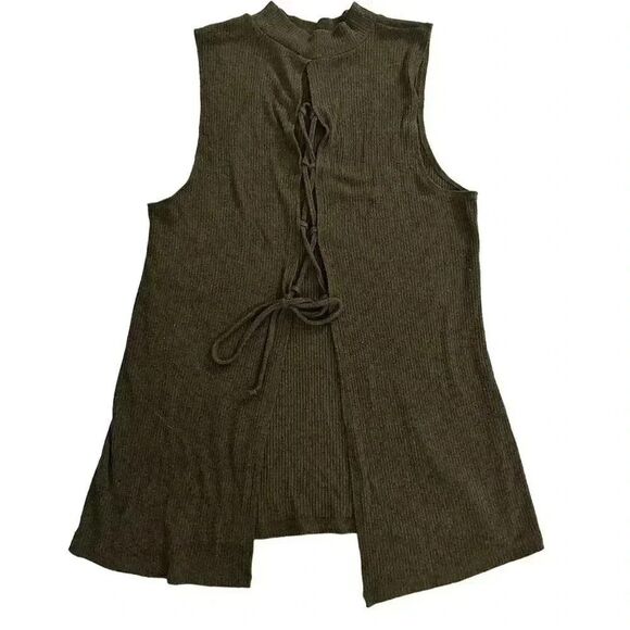 Fabulous olive green mock turtle neck sleeveless ribbed sweater. - Picture 1 of 6